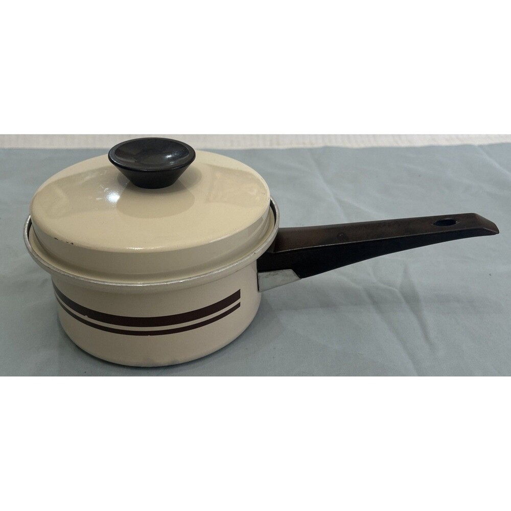 Vintage Masterbilt By MIRRO 1 Quart Saucepan Pot With Lid